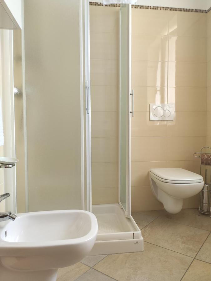 Sara Holiday Rentals Bardolino Exterior foto